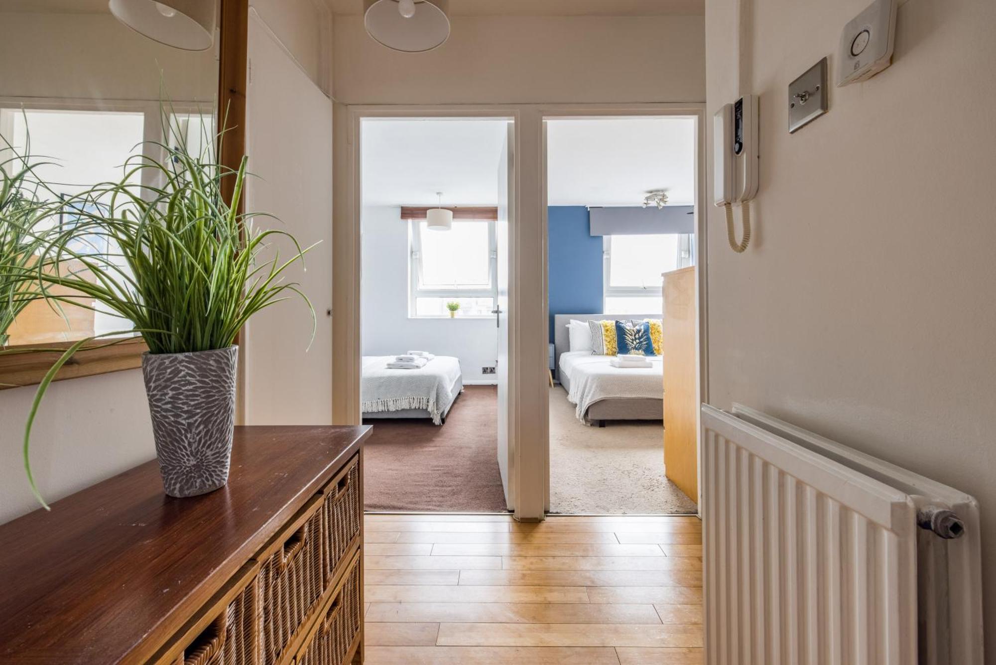 The Bermondsey Apartment Londra Exterior foto